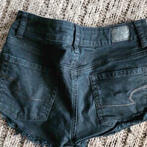 American Eagle Y2K booty shorts